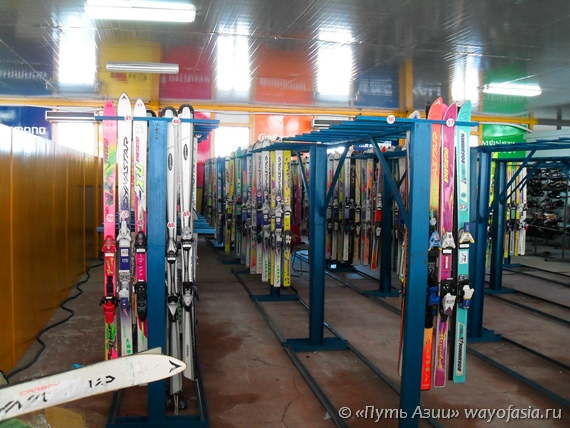 Горнолыжная база в Даляне Линьхай - прокат лыж