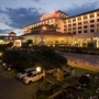 Отель Waterfront Airport Hotel and Casino 4*