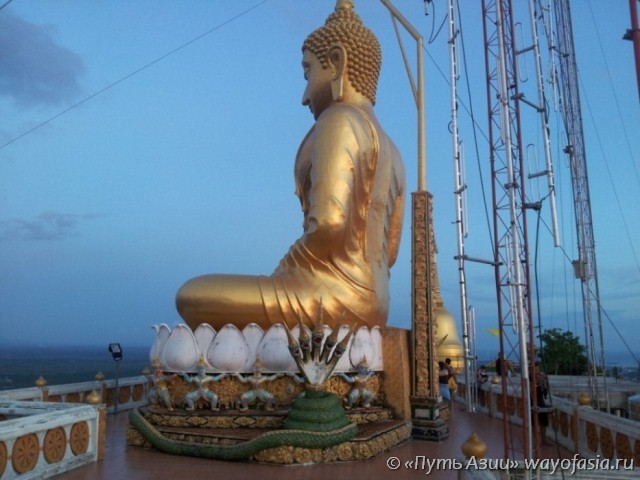 Экскурсии в Краби - Будда на вершине горы у храма Тигра