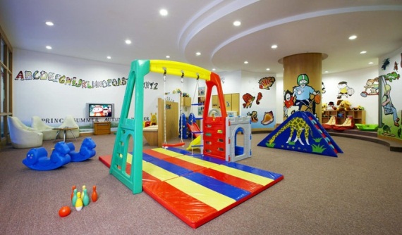 Бухта Ялунвань - отель Sheraton Sanya Resort - детская комната